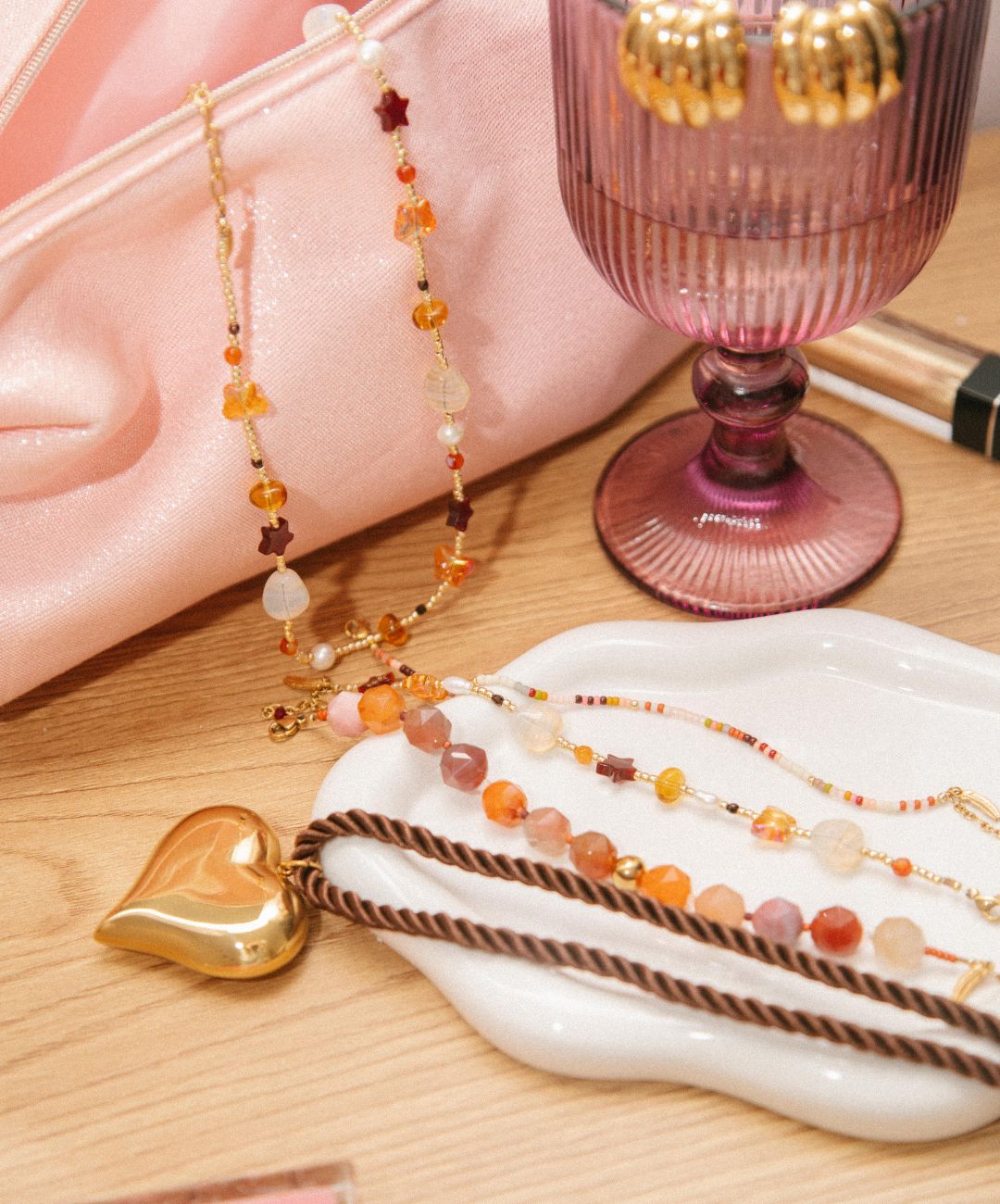 Nostalgic Gem Necklace