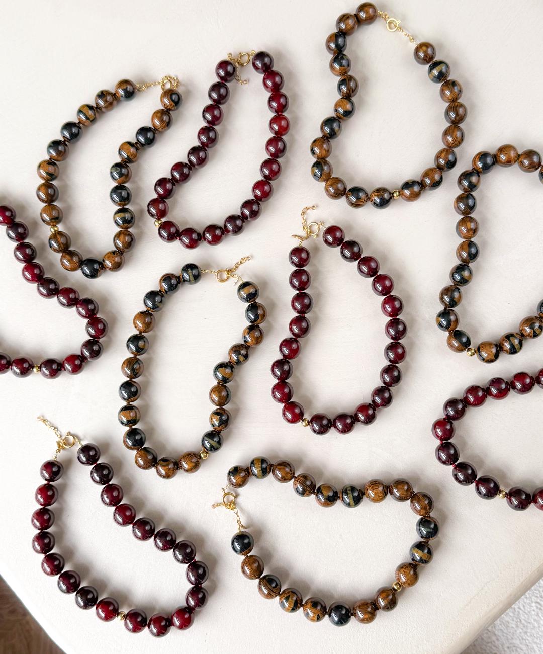 Nova Necklace Burgundy