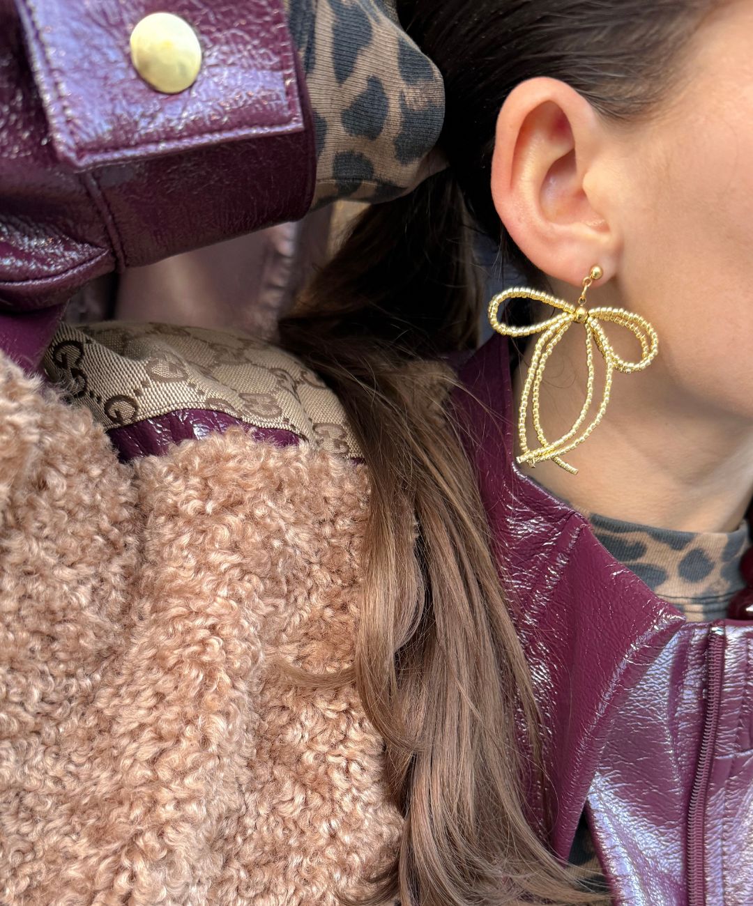 Bows of Joy Earrings Gold